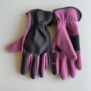 EUC Purple Fleeced Gloves size S/M